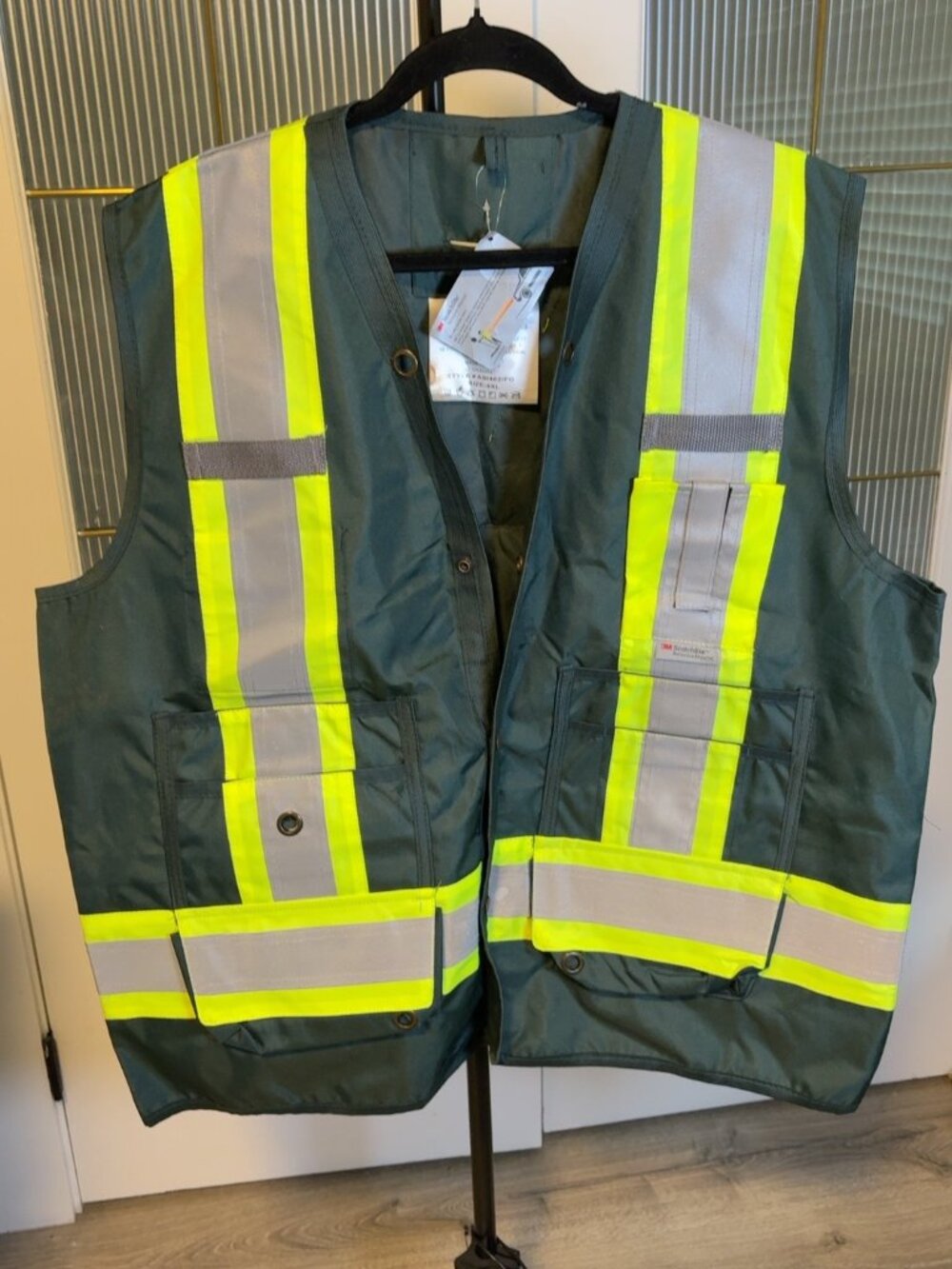 Apparel Solutions 4XL Hi Vis Surveyor Safety Vest 3M Scotchlite NWT